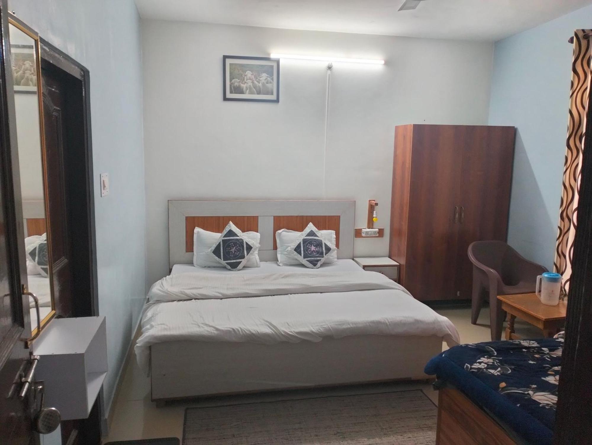 Aman Inn دارامشالا المظهر الخارجي الصورة